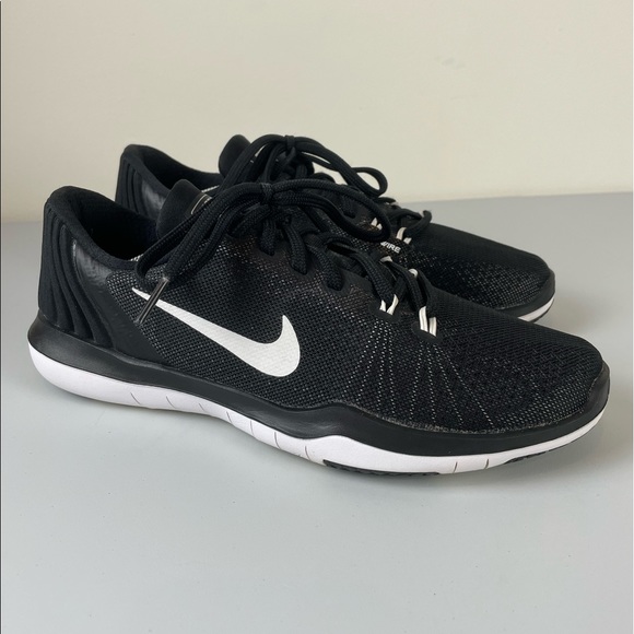 nike wmns flex supreme tr 5